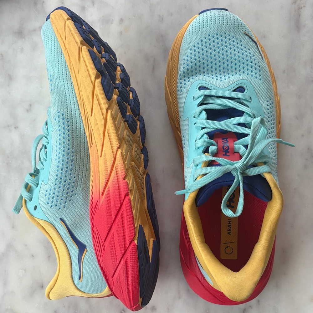 Hoka Arahi 7 Running Shoes - Aqua, Yellow & Coral